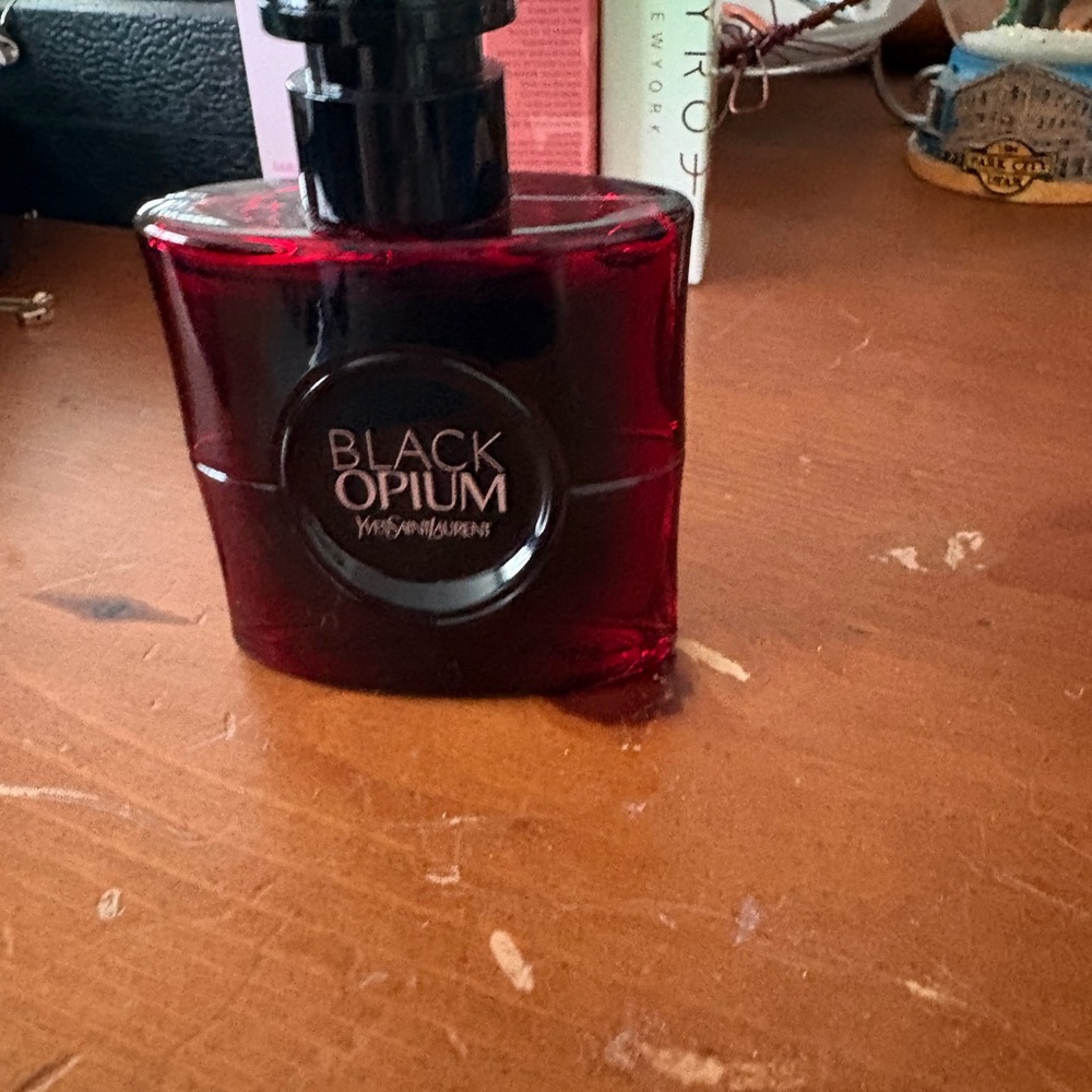 Yves Saint Laurent Black Opium in Deep Red